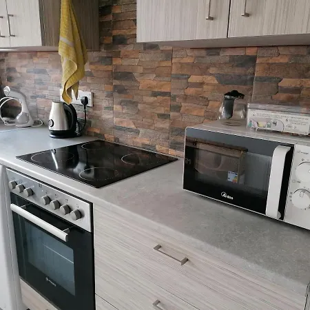 Elenas 1 Bedroom In Center Апартаменты